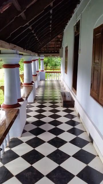 Minimal Duo Athangudi Tiles - bharatnatural
